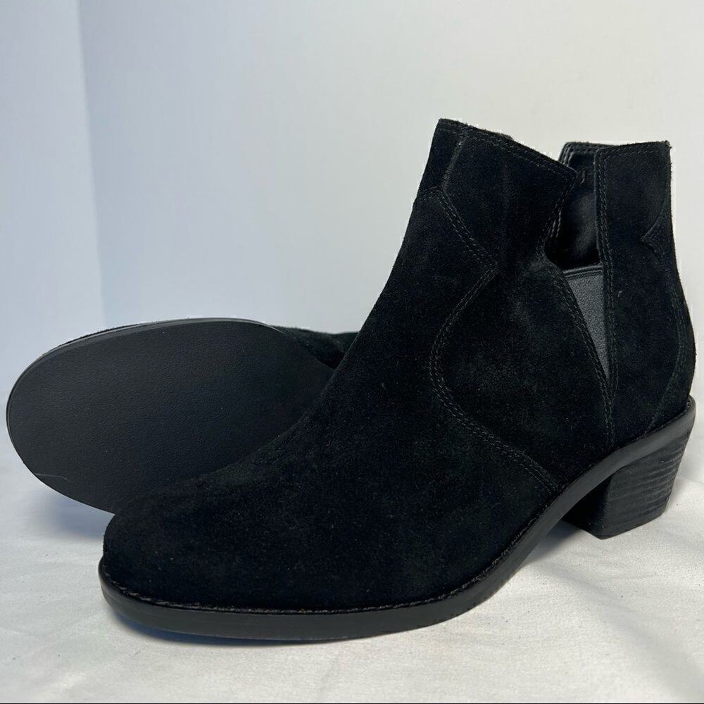 Cole Haan Grand OS Alayna Black Suede Ankle Booties Stacked Heel Boots Womens 6